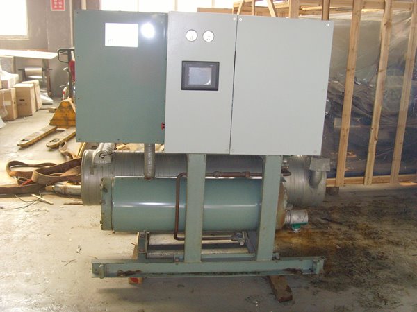 雁江酒店中央空调不停机清洗方法介绍